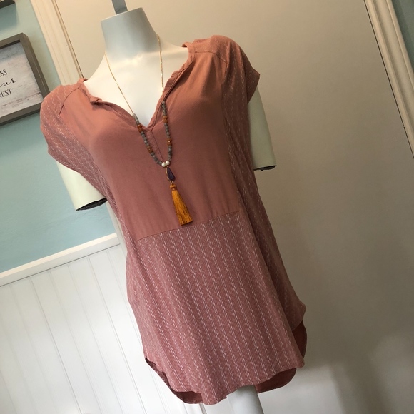 Old Navy Tops - Old Navy Hi Lo Tunic